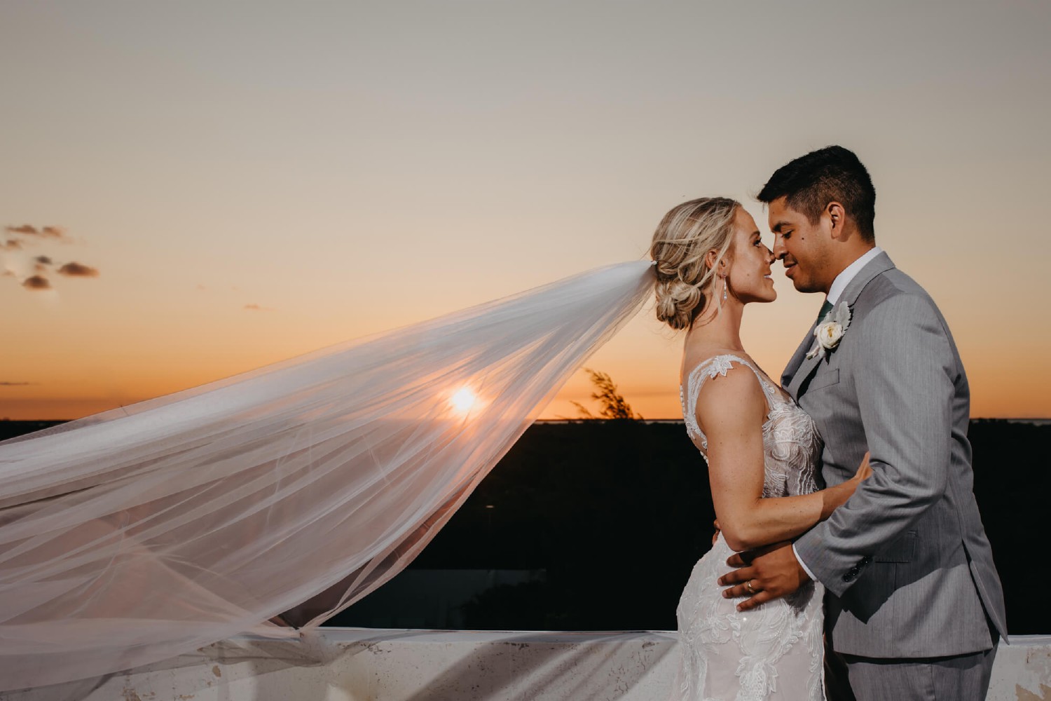 villa isla blanca wedding photos