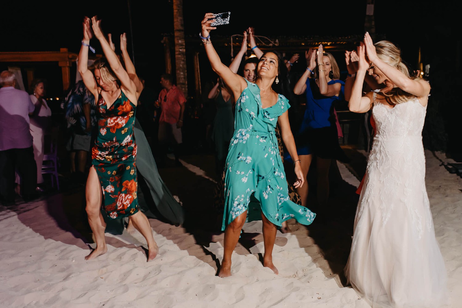 villa isla blanca wedding photos