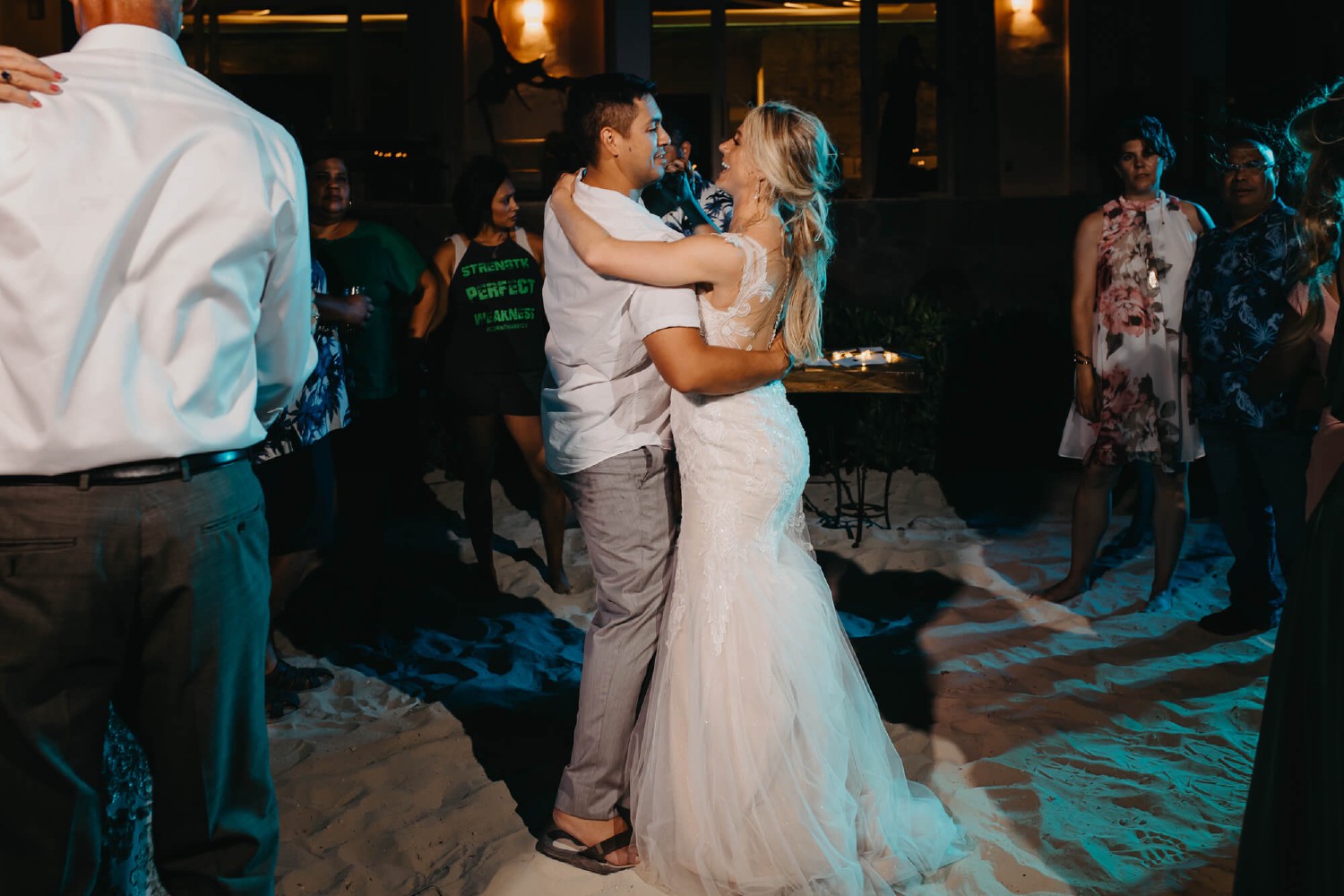 villa isla blanca wedding photos