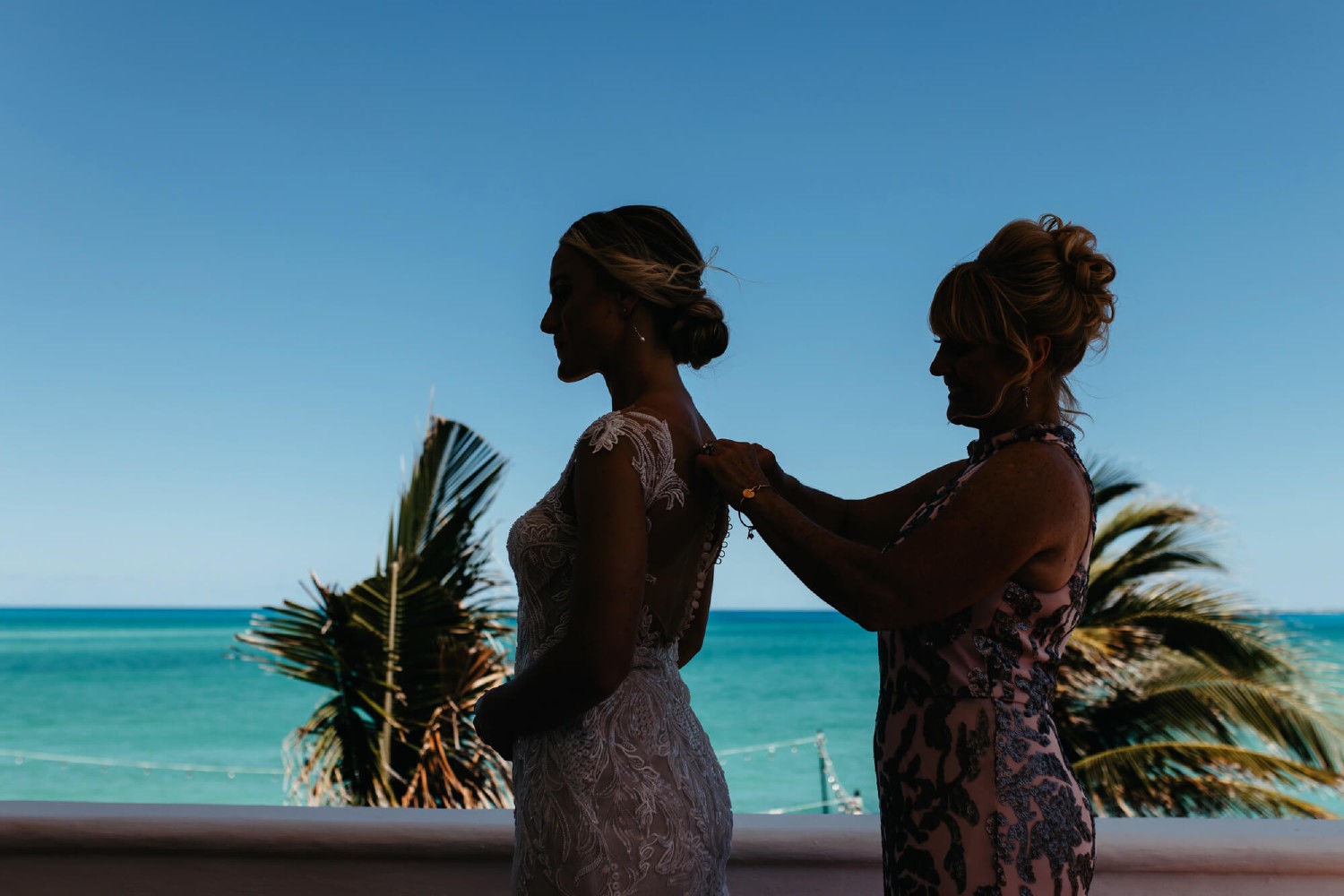 villa isla blanca wedding photos